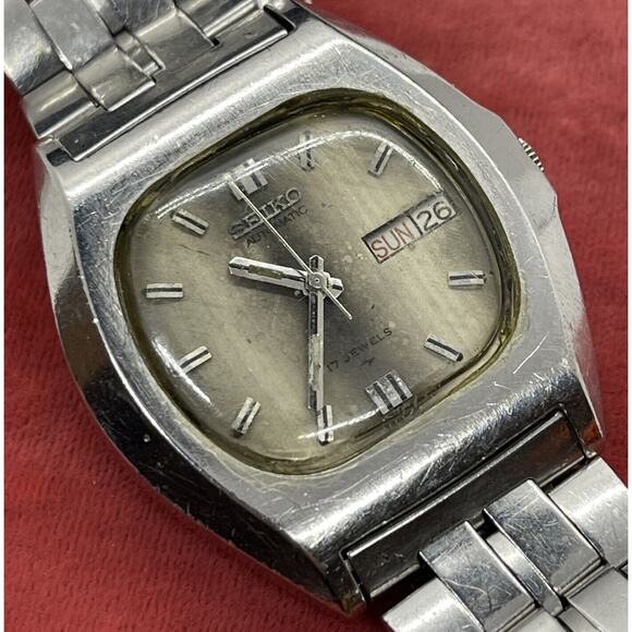 Seiko Automatic Mens Watch Running Mechanical Wristwatch 7009-5010 Vintage 70s - Picture 4 of 10